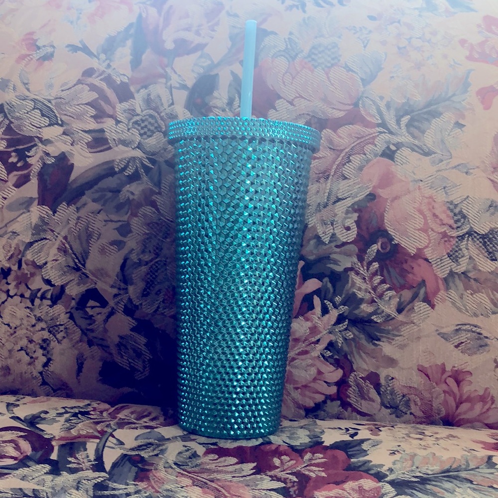 New in stock! Mayim 24 oz Teal Tumbler